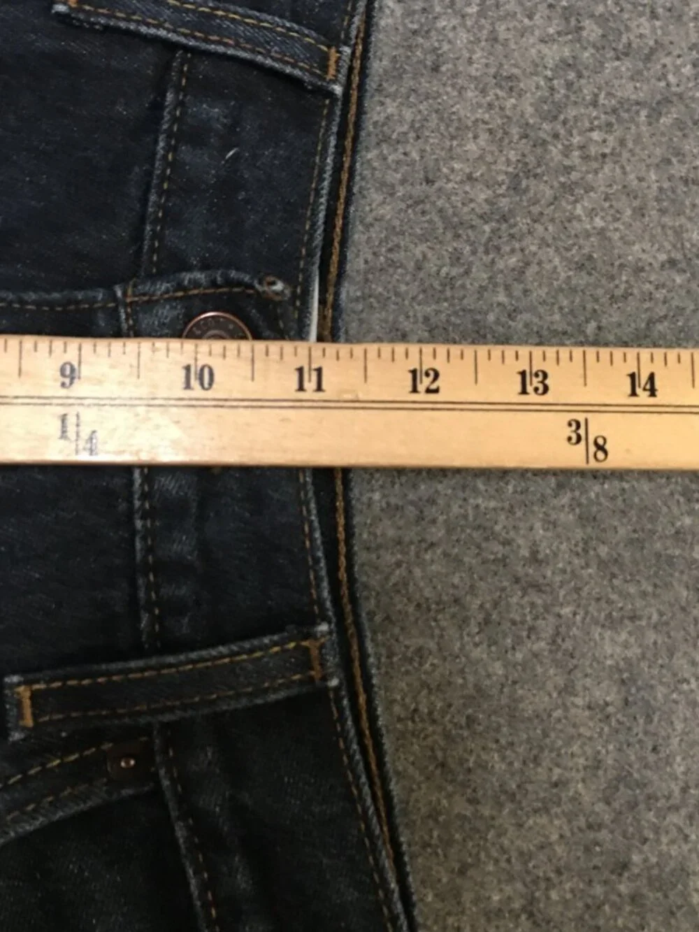 Signature Levi's Men 34x30 Jeans Bootcut Blue Dark Washed Denim 100% Cotton